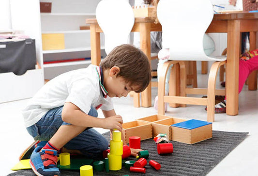 Le rôle des jouets Montessori dans le développement des compétences de résolution de problèmes