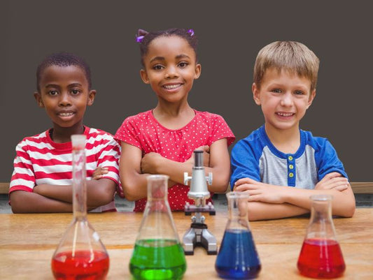 La parentalité Montessori : cultiver l'indépendance et la confiance en soi chez votre enfant