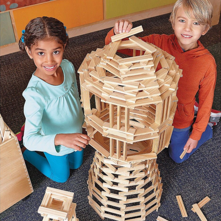 Planchettes rectangulaires de construction en bois