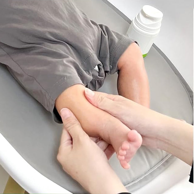 Table à langer et baignoire pour bébé 2 en 1