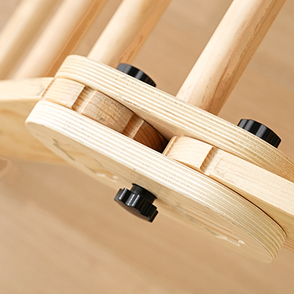 Structure d'escalade en bois pour bébé