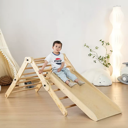 Structure d'escalade en bois pour bébé