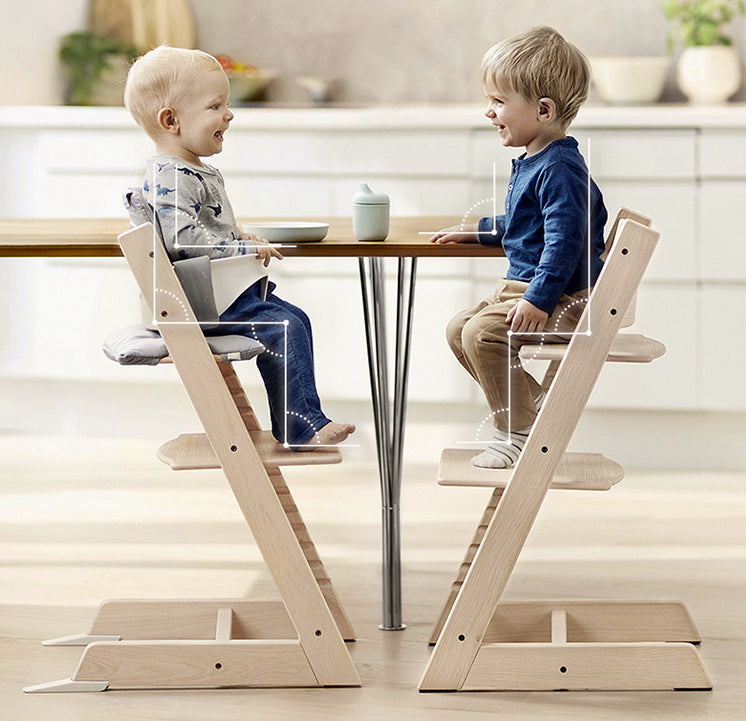Chaise réglable pour enfants de tous âges, idéale pour s'asseoir et jouer.