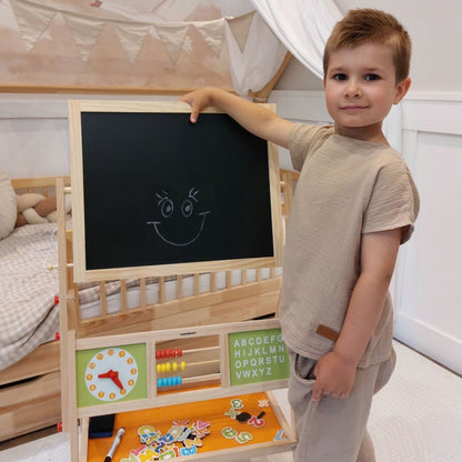 Chevalet enfant double face magnétique et ardoise avec accessoires