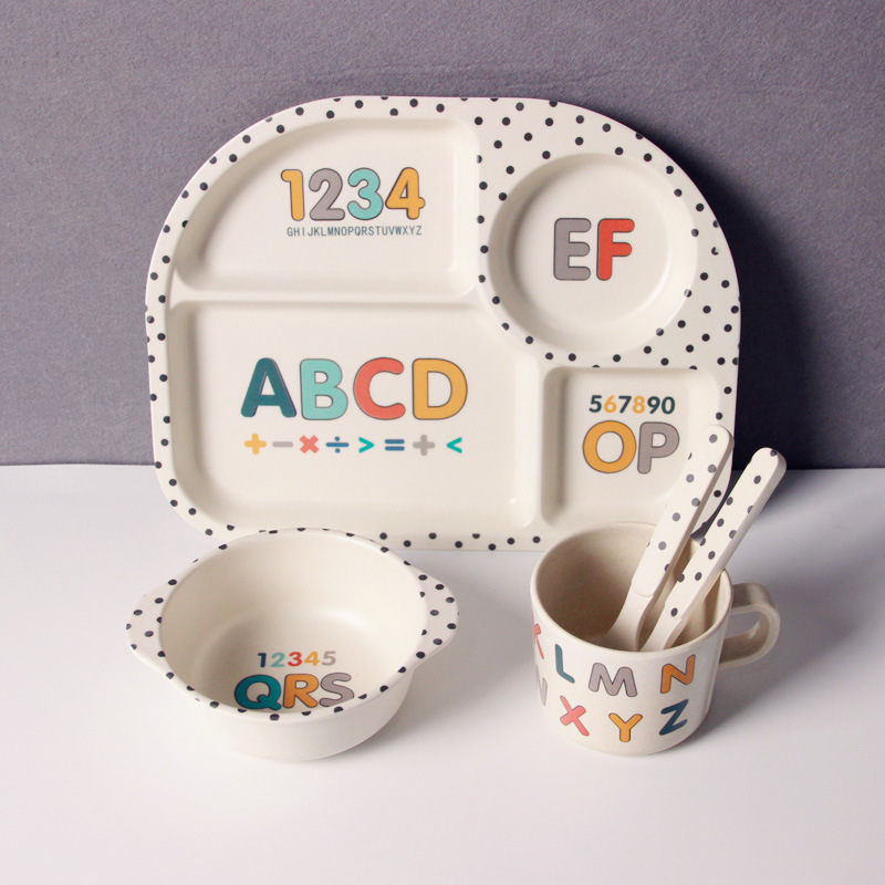 Coffret Repas Bébé Motif Nuage – Assiette, Bol, Tasse & Couverts pour Enfant