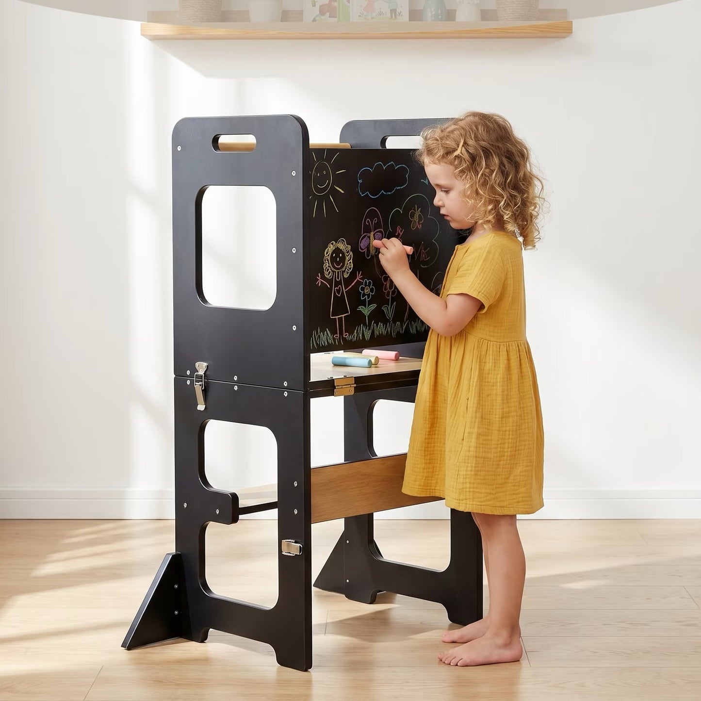 Tour d’apprentissage convertible avec tableau noir et table