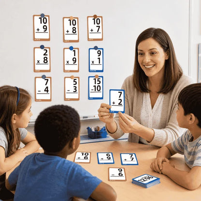 Kit de cartes de mathématiques avec tableau Pop-It – 204 pièces