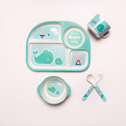 Coffret Repas Bébé Motif Nuage – Assiette, Bol, Tasse & Couverts pour Enfant