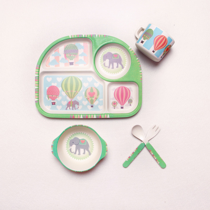 Coffret Repas Bébé Motif Nuage – Assiette, Bol, Tasse & Couverts pour Enfant