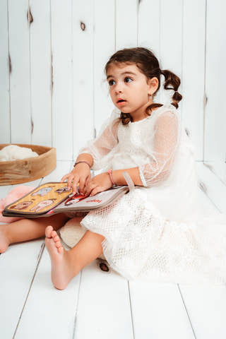 Livre sensoriel en tissu Montessori pour bébés – Jouet interactif doux pour le développement précoce