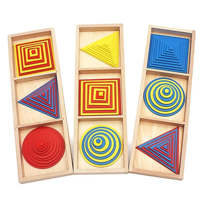 Plateaux Montessori de formes géométriques à superposer