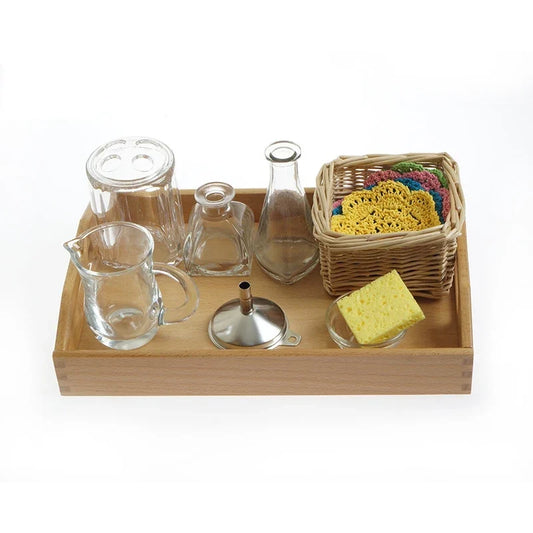 Kit Montessori d’art floral avec vases, entonnoir et panier