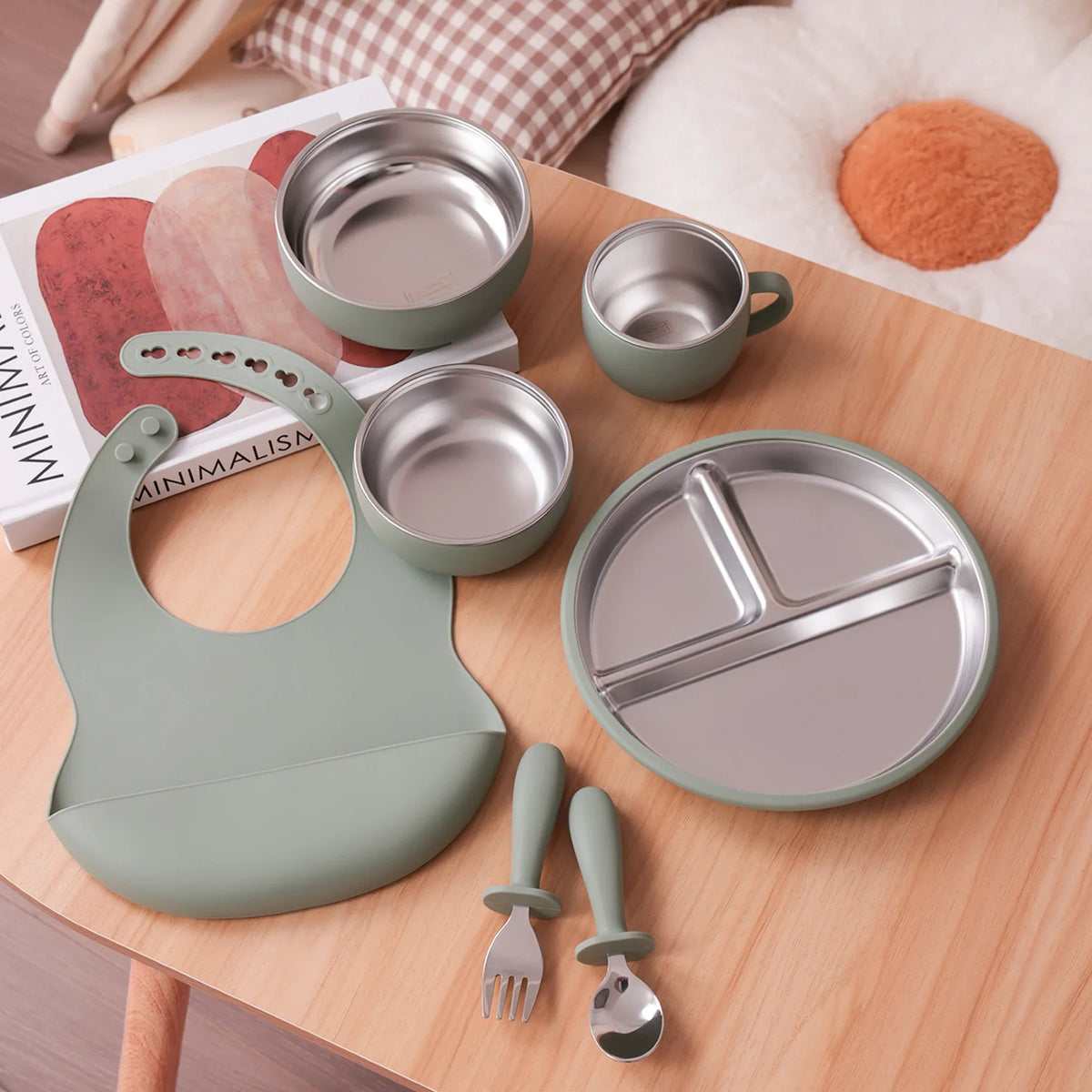 Coffret repas bébé 7 pièces en inox et silicone avec ventouses