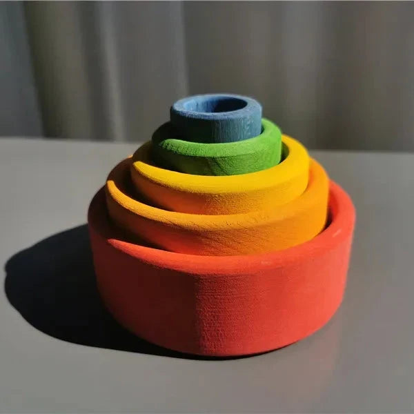 Jouet à Empiler Montessori en Tilleul – Arcs, Bols et Figurines en Bois