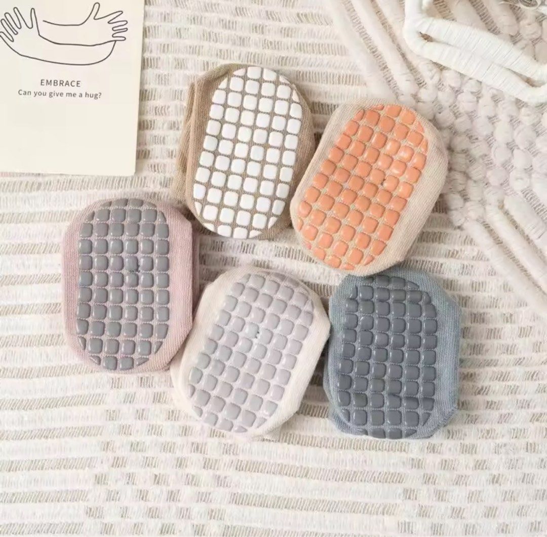 Lot de 3 Chaussettes Bébé Antidérapantes – Semelles Antiglisse avec Grip