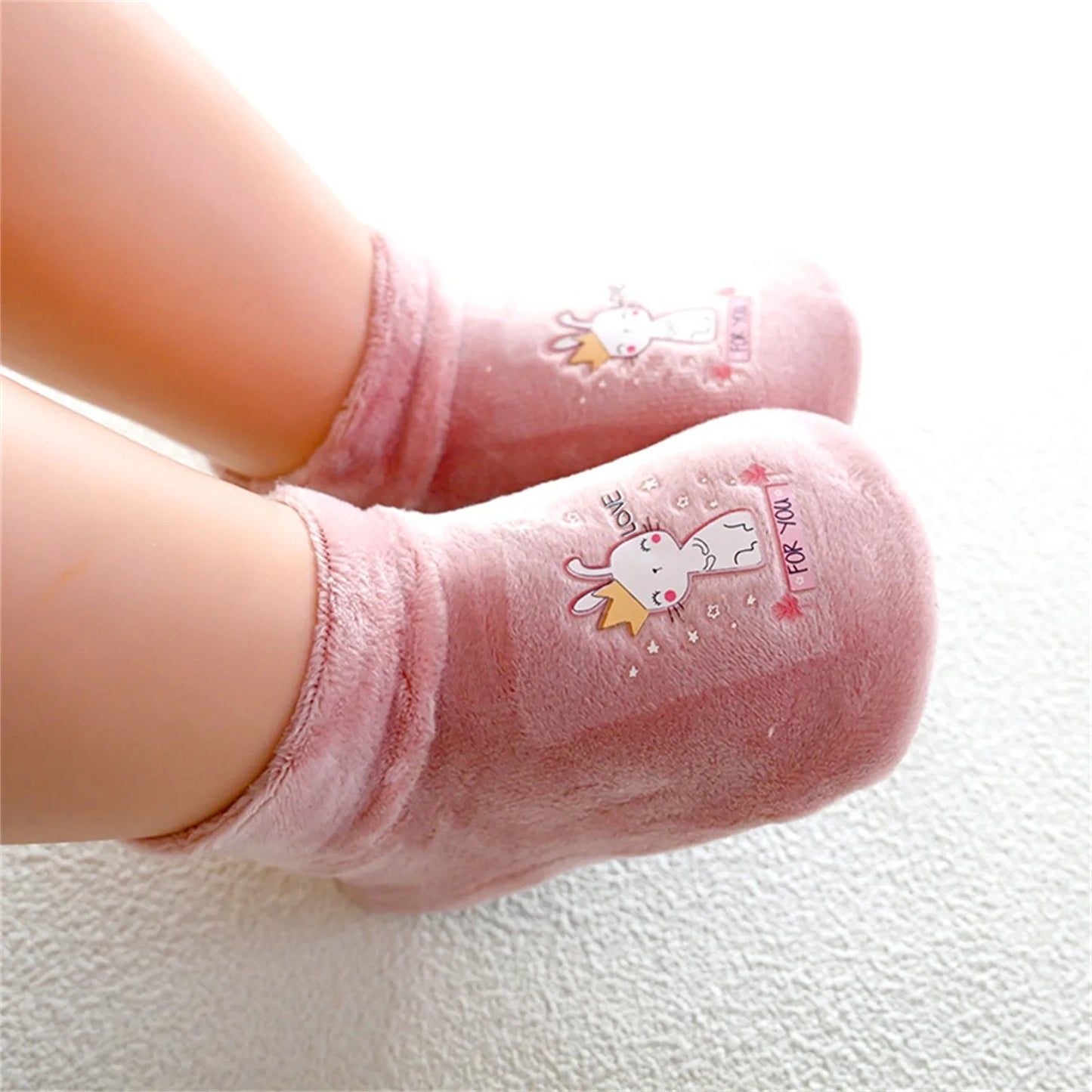 Chaussons Antidérapants Bébé & Enfant – Chauds, Doux et Sécurisés pour la Maison
