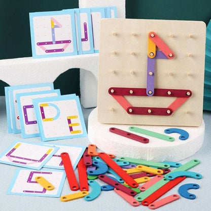 Jeu Montessori de géométrie en bois avec plateau à picots et cartes