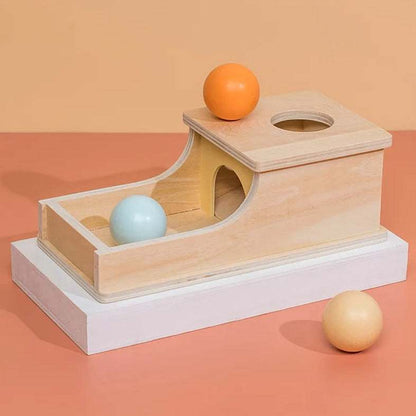Boîte de permanence de l’objet Montessori en bois