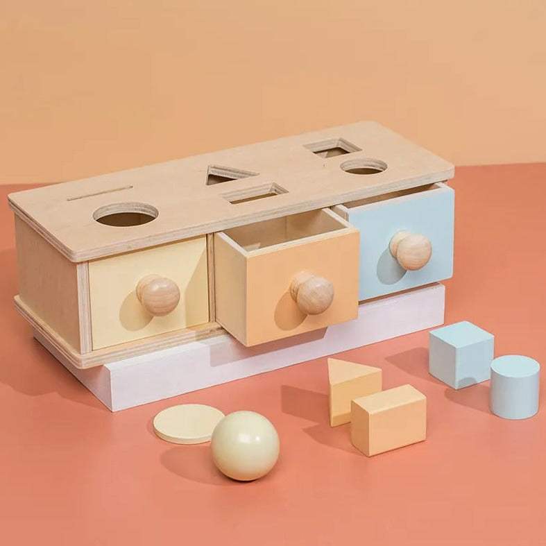Boîte de permanence de l’objet Montessori en bois