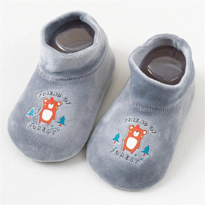 Chaussons Antidérapants Bébé & Enfant – Chauds, Doux et Sécurisés pour la Maison